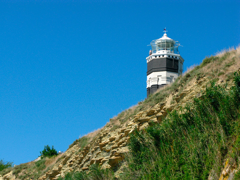 Анапа, маяк на Высоком берегу