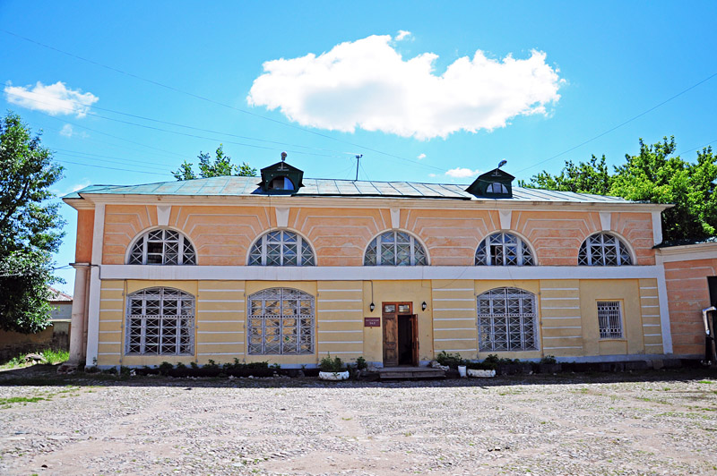 Калуга, во дворе Краеведческиго музея