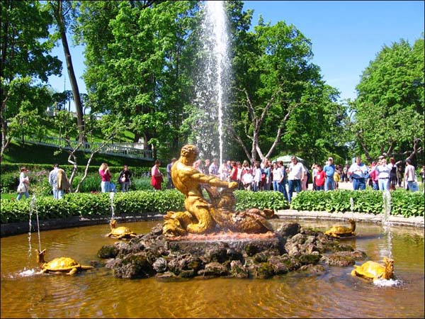 Петергоф - Нижний парк, Оранжерейный сад, фонтан \
