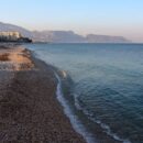 Альбир, прогулка вдоль моря