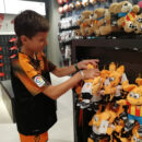Фирменный магазин Valencia CF